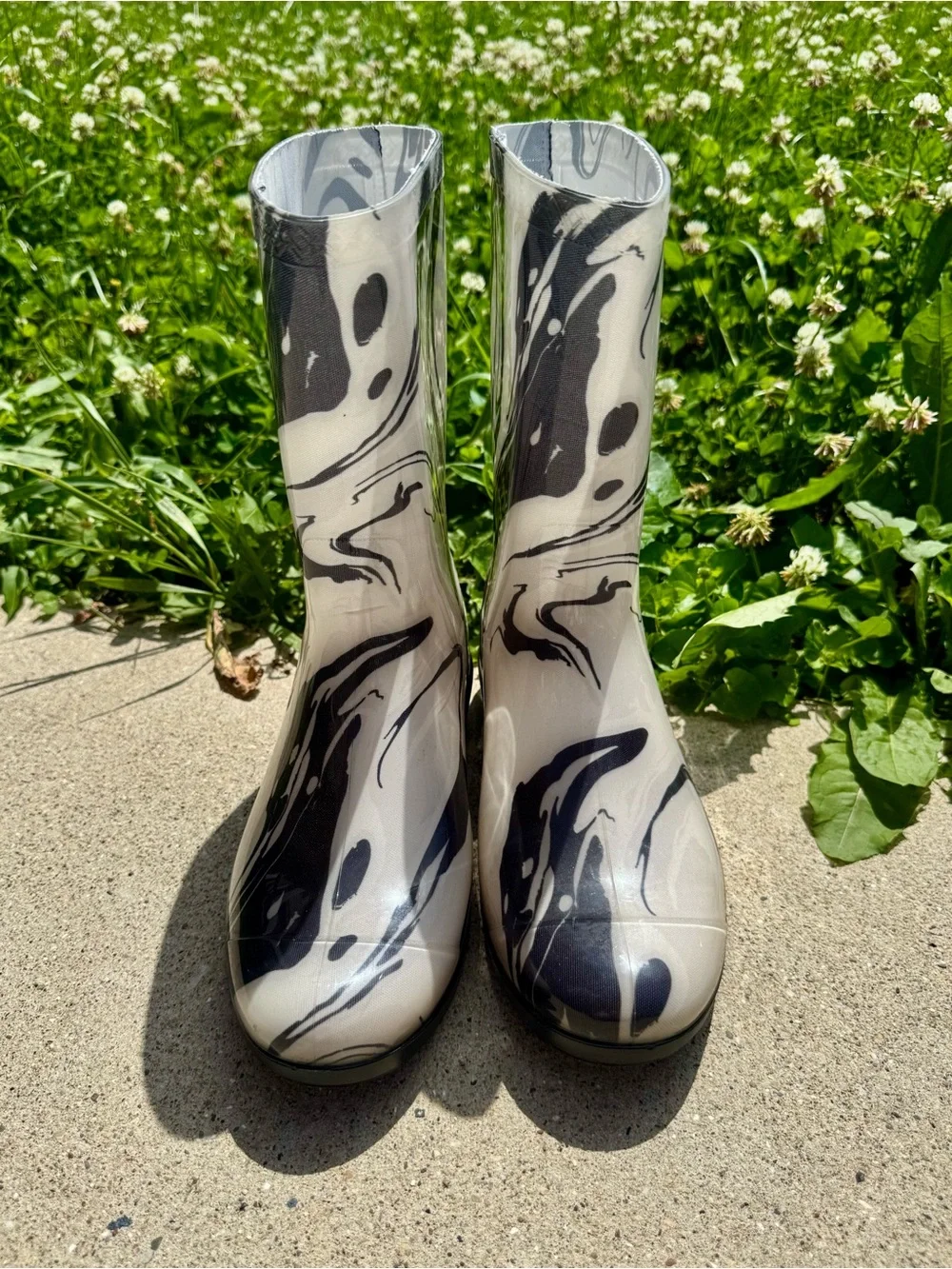 UGG Sienna Black & White Marble Rain Boots